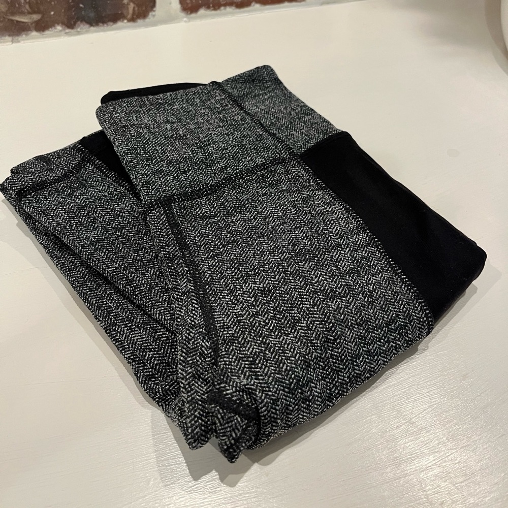 Athleta leggings
